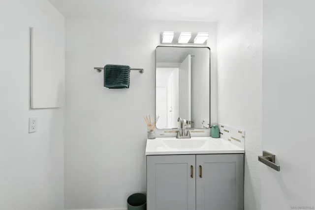 $749,000 | 6929 Park Mesa Way, Unit 126, San Diego, CA 92111