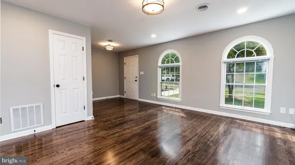 $2,300 | 2632 Daniel Terrace, Winchester, VA 22601