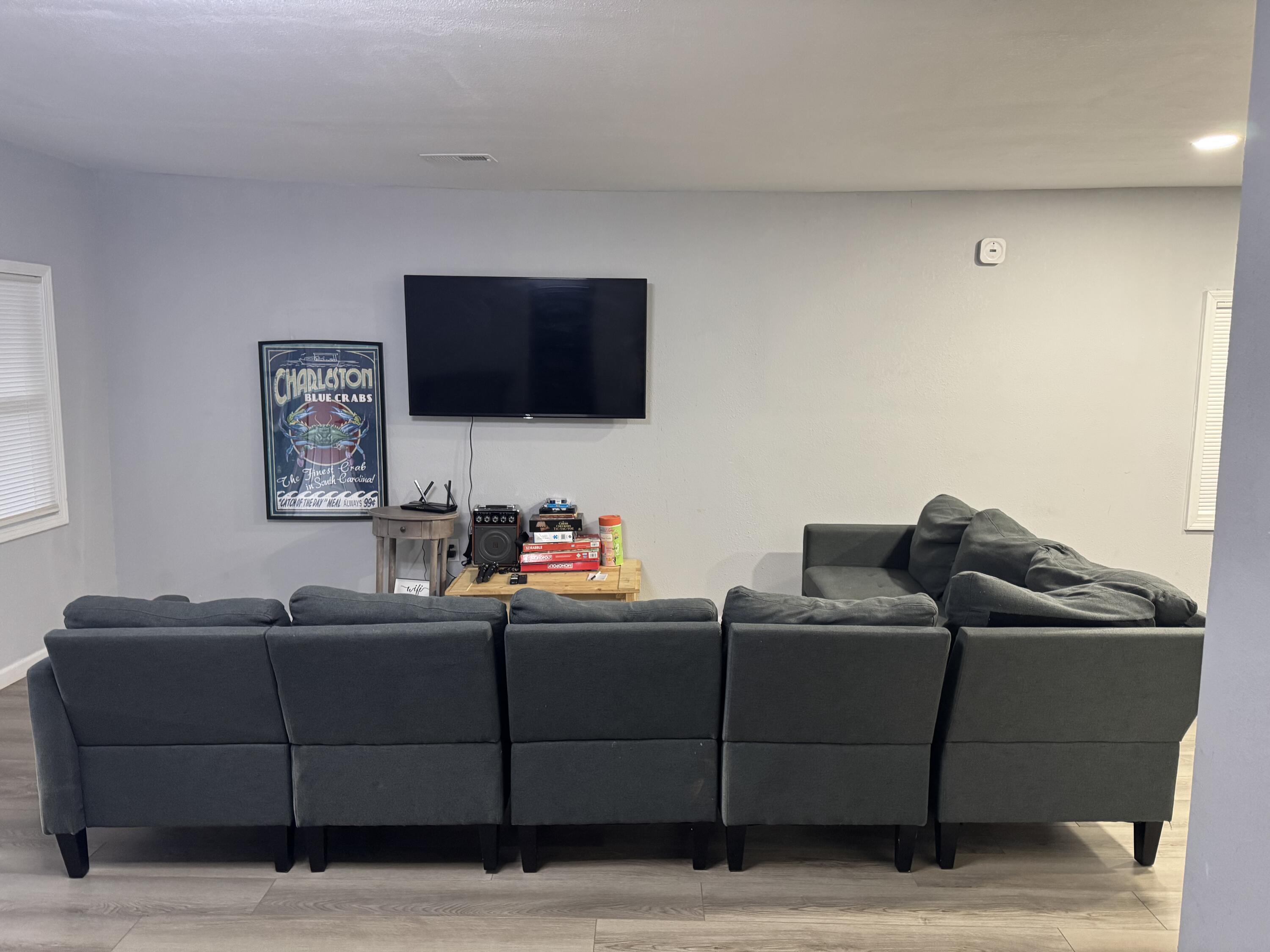 4319 Davison Road Ravenel, SC 29470 - Photo 2 of 31 4317 Living room 2
