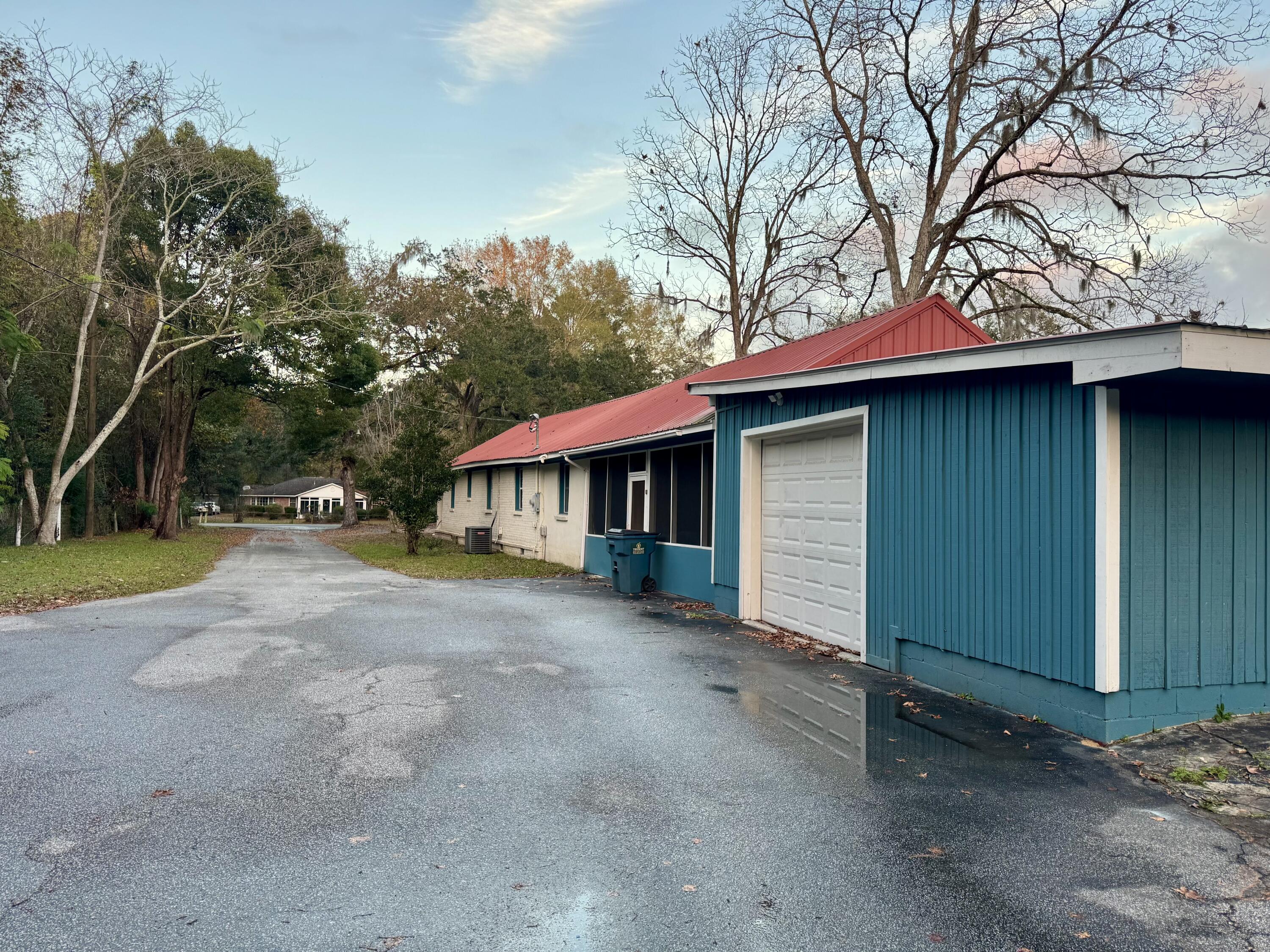 4319 Davison Road Ravenel, SC 29470 - Photo 30 of 31 4319 back of home with garage