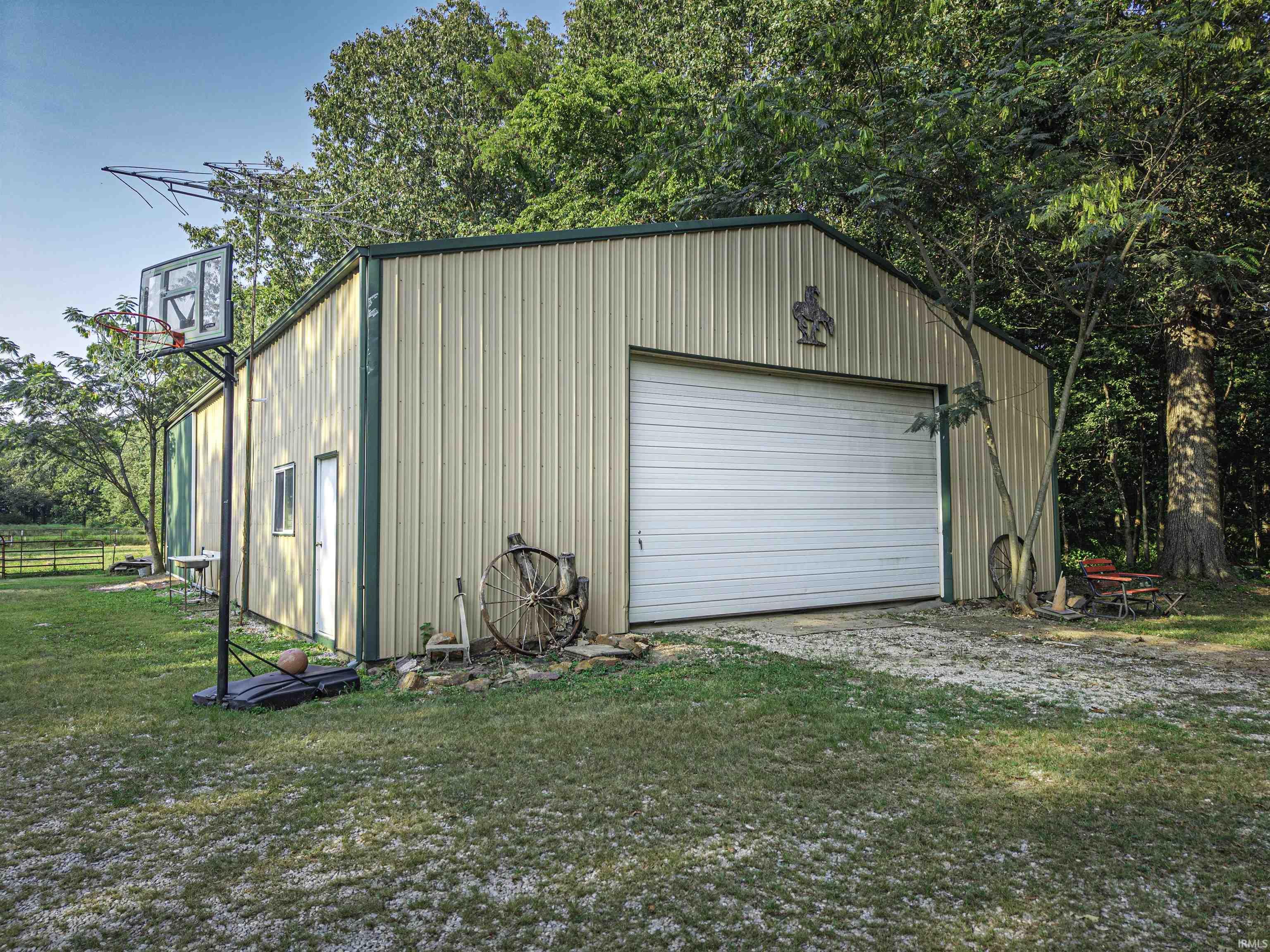 4911 Slim Pond Road Mount Vernon, IN 47620 - Photo 4 of 13 Gallery Image 4