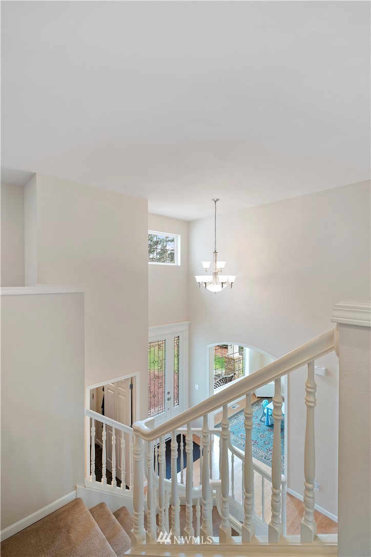 8202 190th Street Southwest Edmonds, WA 98026 - Photo 21 of 40 Gallery Image 21