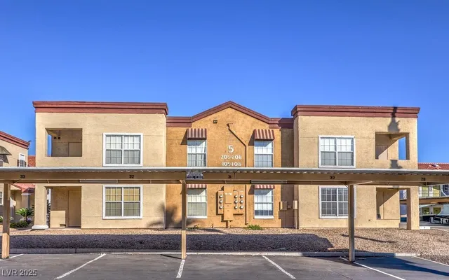 $171,000 | 2801 North Rainbow Boulevard, Unit 207, Las Vegas, NV 89108