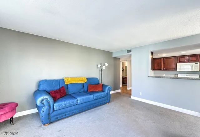 $171,000 | 2801 North Rainbow Boulevard, Unit 207, Las Vegas, NV 89108