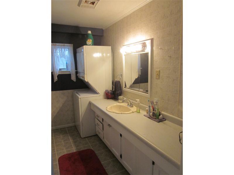 110 Burke Street Rices Landing, PA 15357 - Photo 8 of 14 Full Bath. Full bath with convenient laundry facilities!