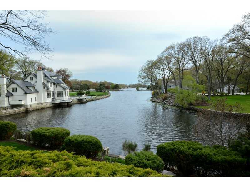 22 Searles Road Darien, CT 06820 - Photo 19 of 25 a view of lake