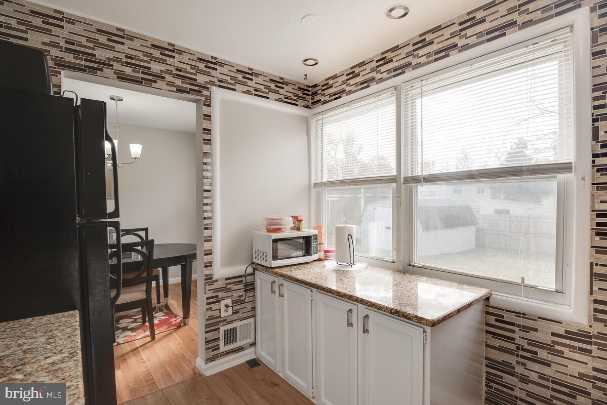 13216 Holdridge Road Silver Spring, MD 20906 - Photo 13 of 40 Kitchen