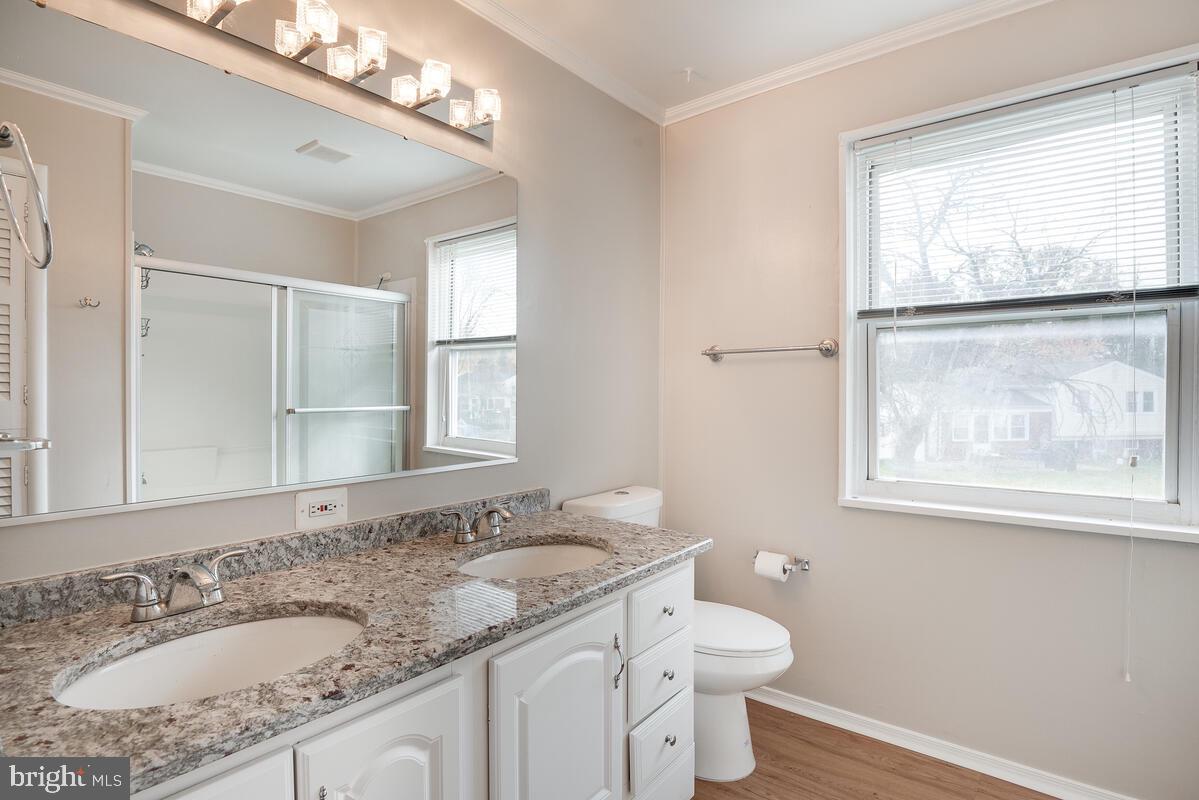 13216 Holdridge Road Silver Spring, MD 20906 - Photo 17 of 40 Bathroom