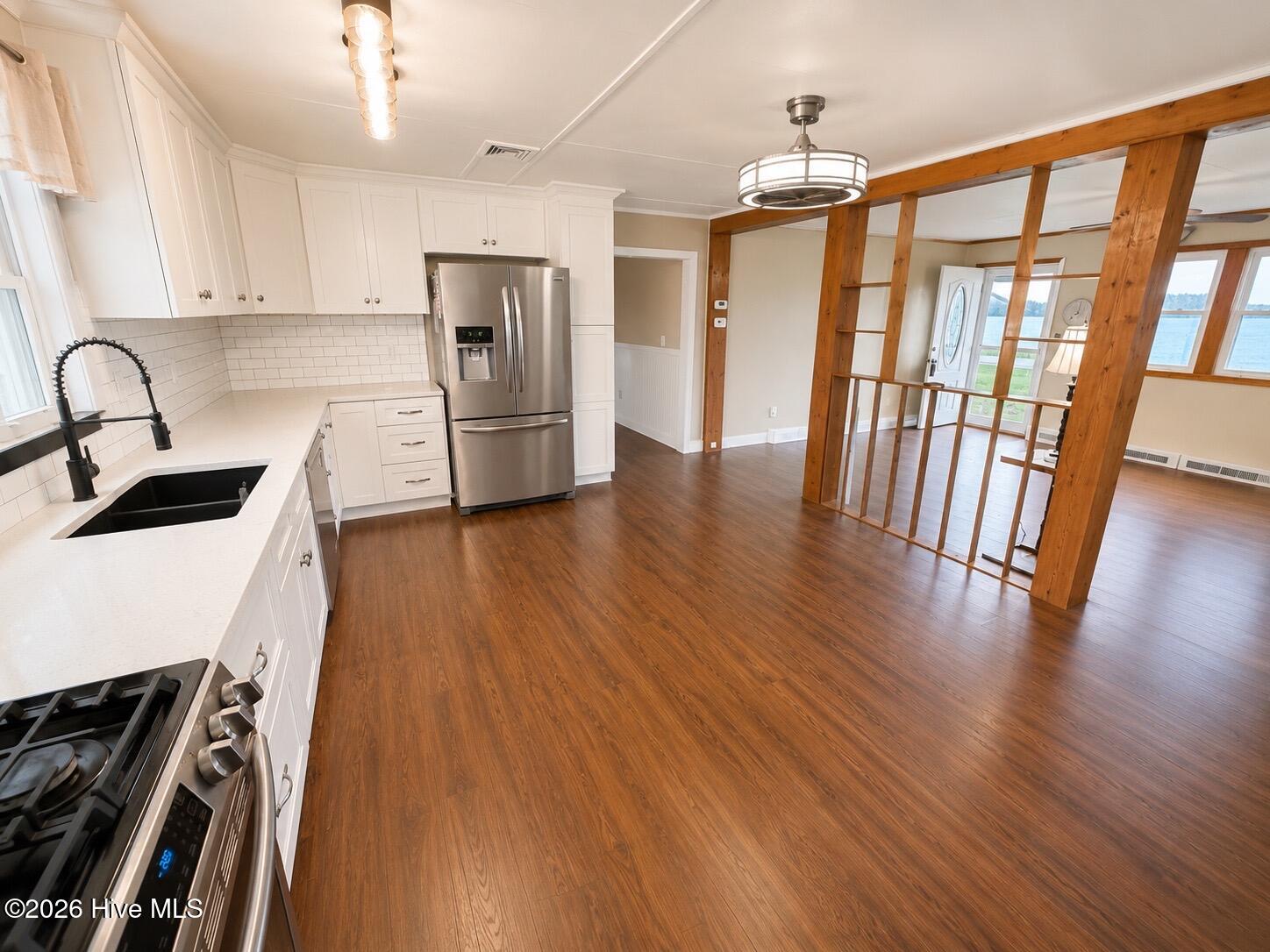 128 North Indiantown Road Shawboro, NC 27973 - Photo 5 of 11 Kitchen 2