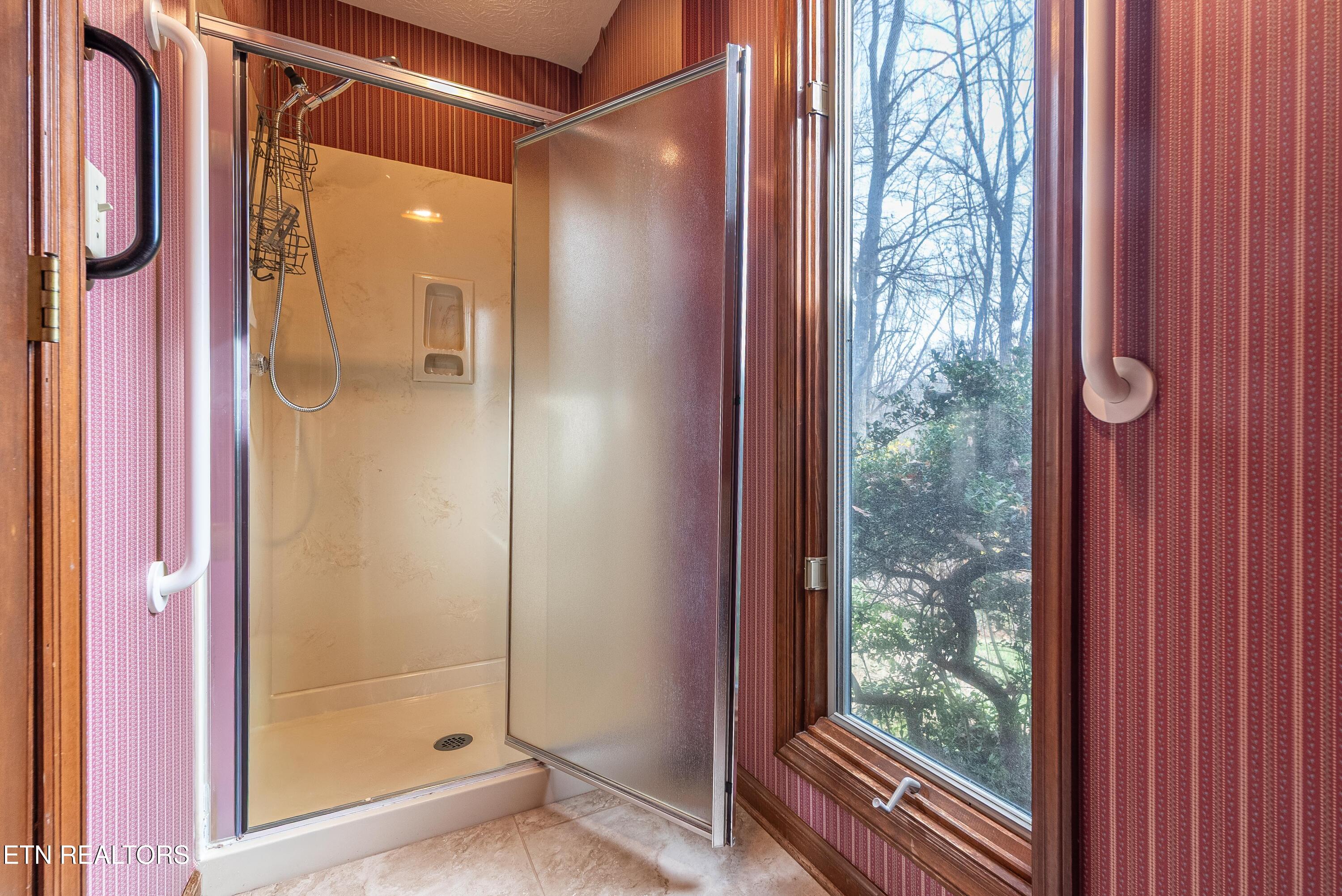 1005 Tuskegee Drive Oak Ridge, TN 37830 - Photo 18 of 38 DSC07215-Edit