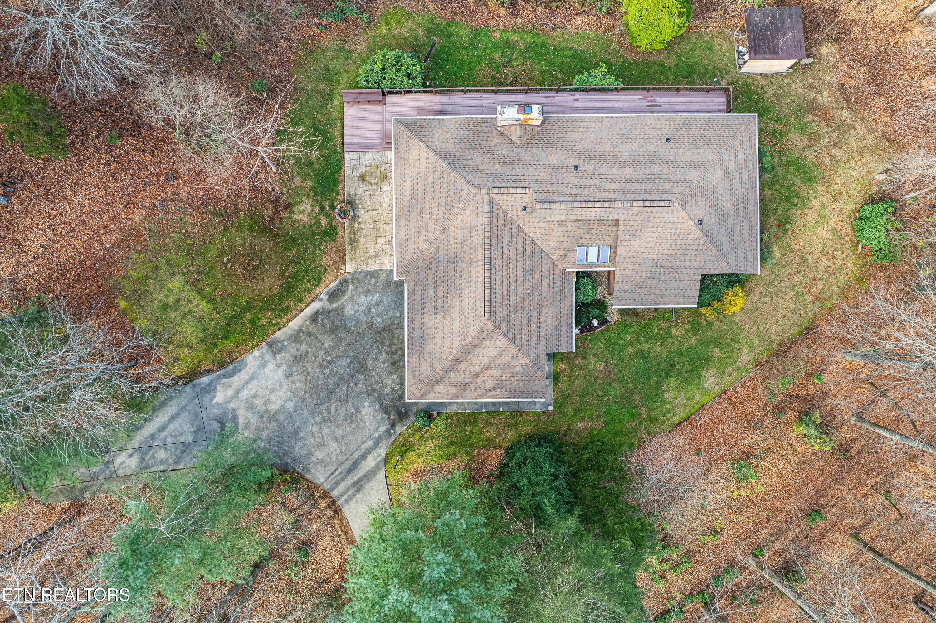 1005 Tuskegee Drive Oak Ridge, TN 37830 - Photo 4 of 38 DJI_0768