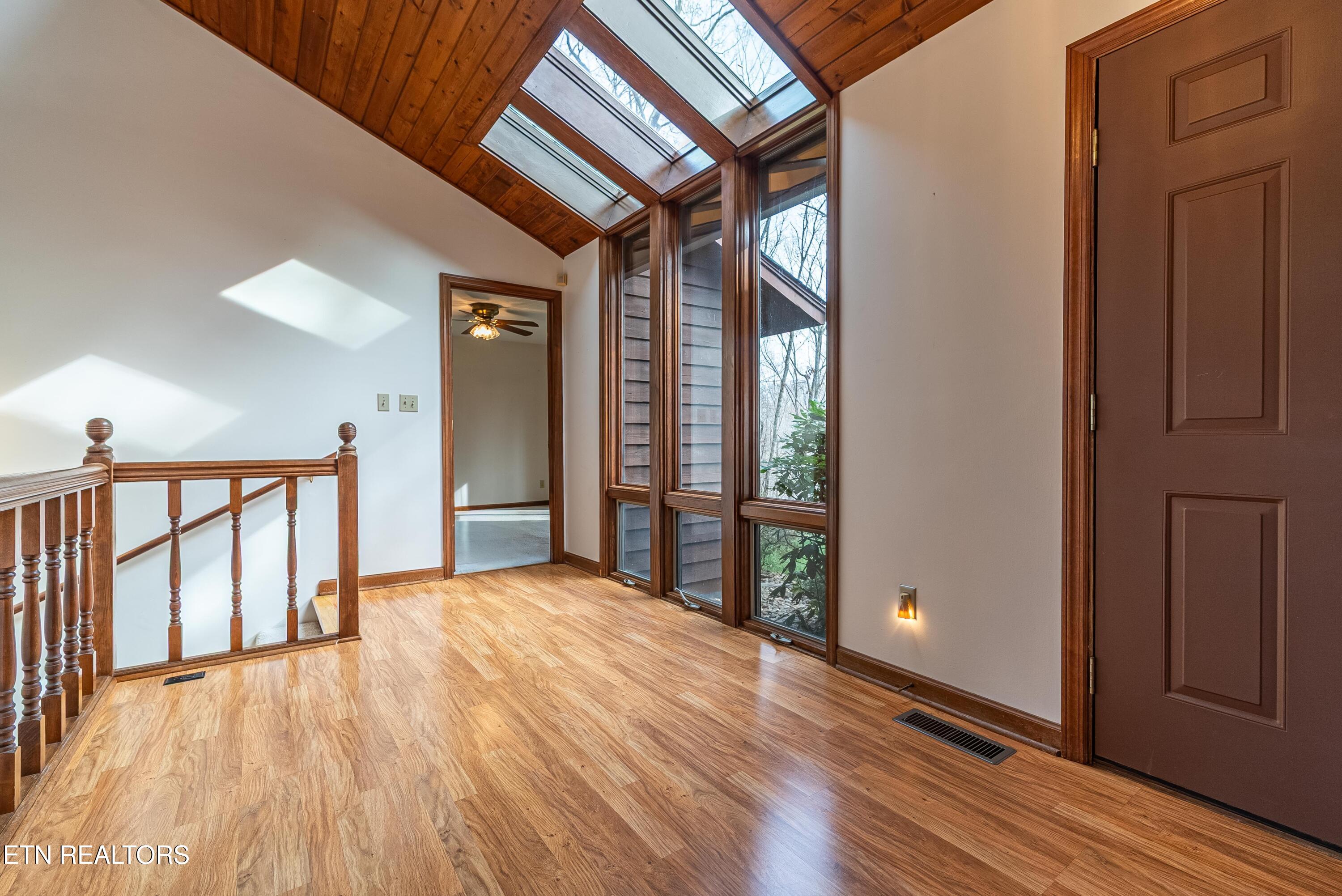 1005 Tuskegee Drive Oak Ridge, TN 37830 - Photo 6 of 38 DSC07144-Edit