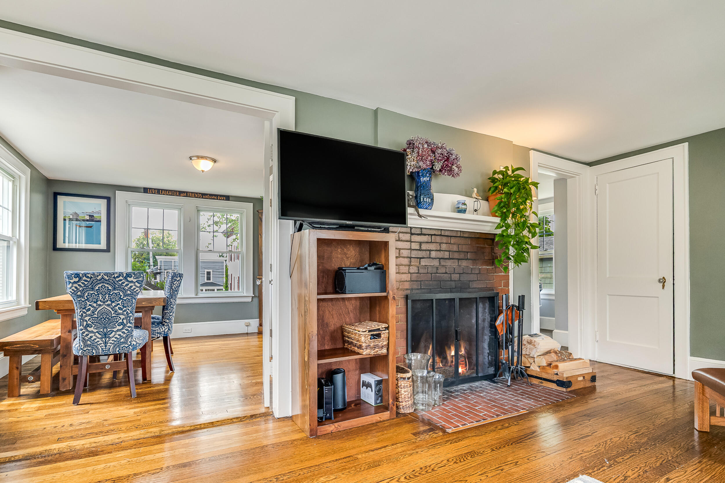 46 Haven Road South Portland, ME 04106 - Photo 13 of 48 Living Room