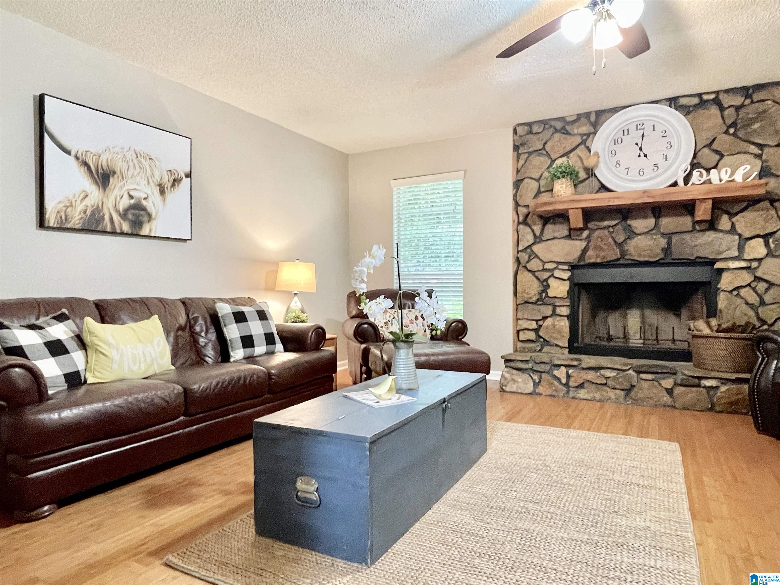 1602 Paddock Lane Helena, AL 35080 - Photo 5 of 49