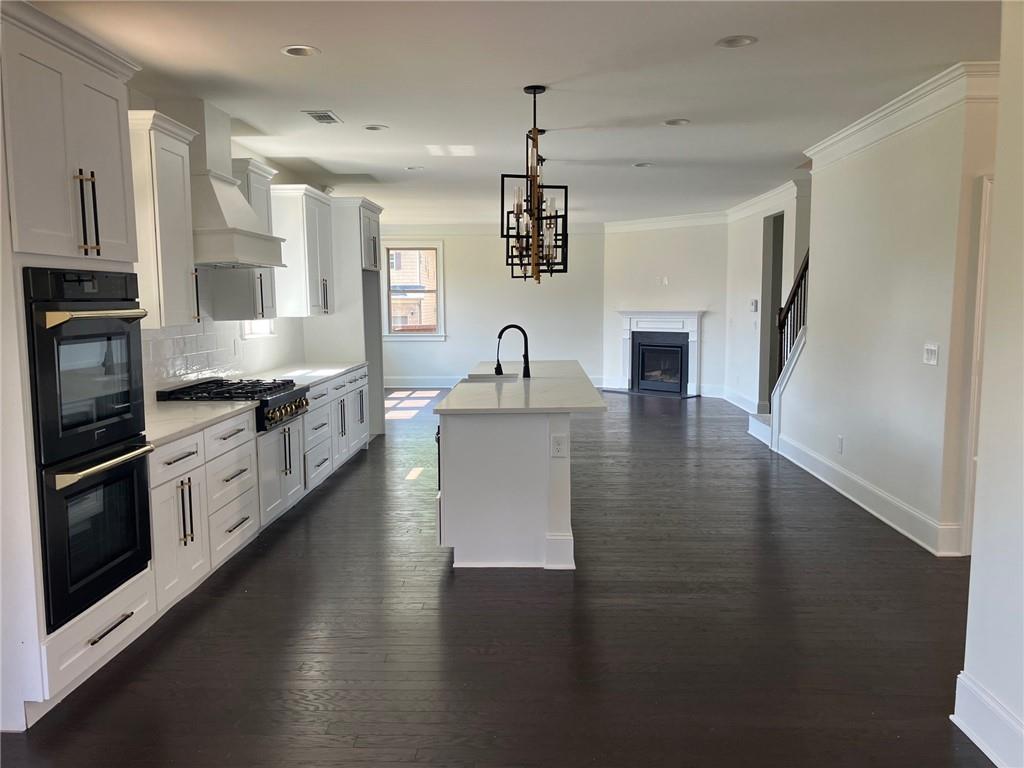 301 Lowell Street Atlanta, GA 30331 - Photo 3 of 23