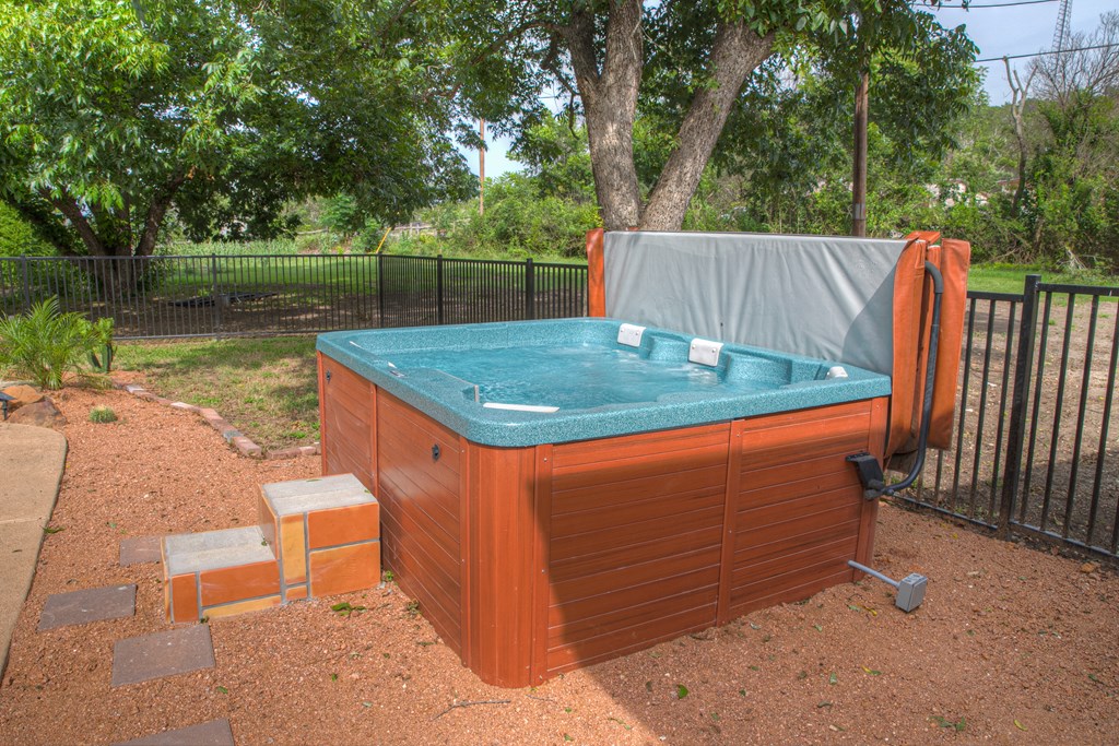 48 Kneese Road Fredericksburg, TX 78624 - Photo 23 of 43