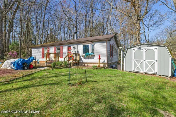 $175,700 | 2 Hillary Drive West, White Haven, PA 18661
