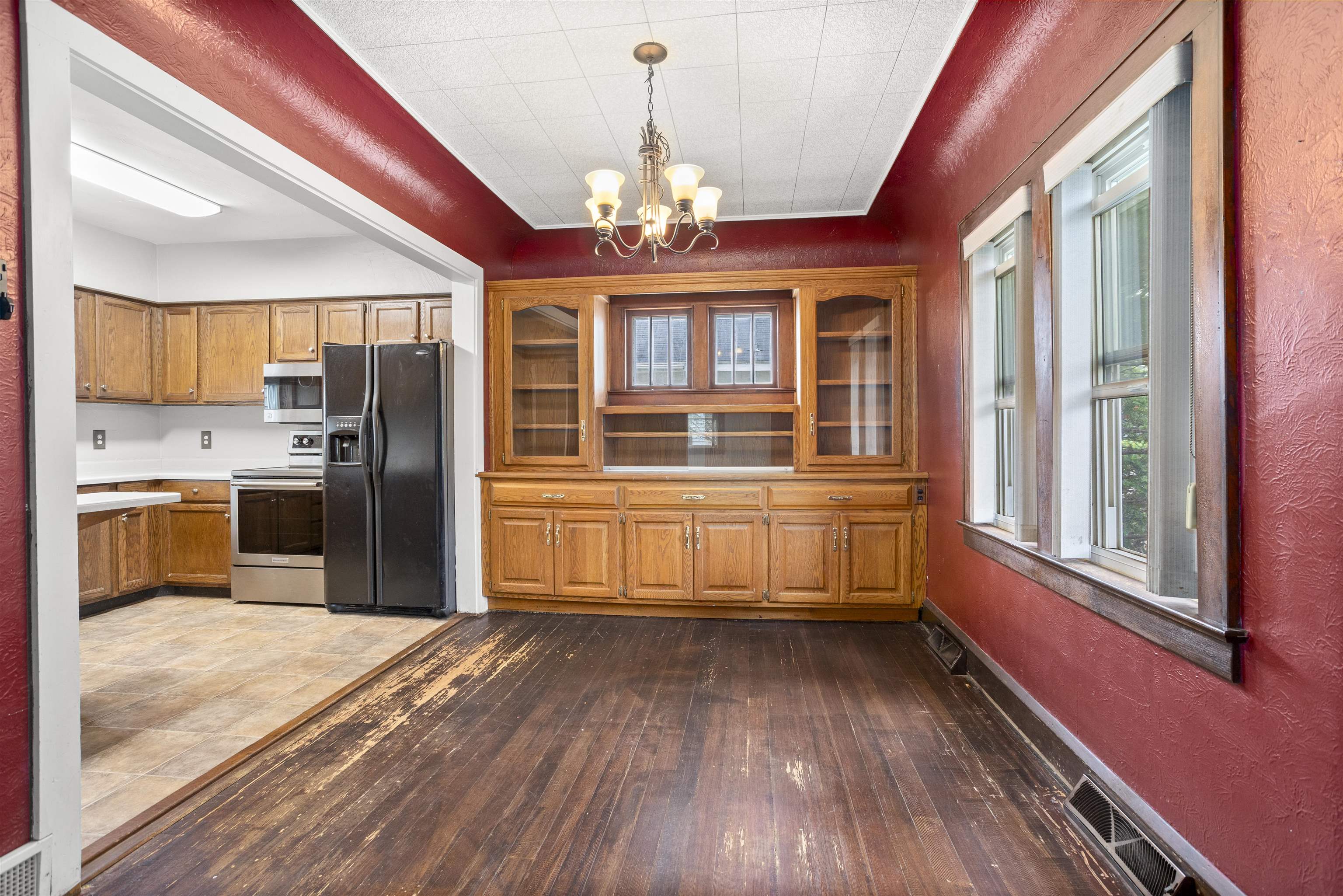 1324 West Washington Street Appleton, WI 54914 - Photo 7 of 28