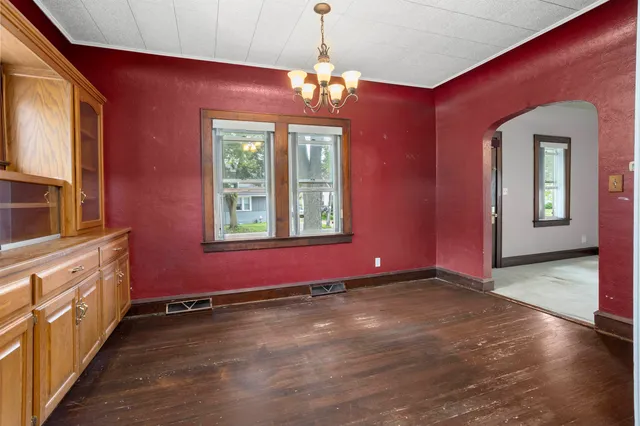 $229,900 | 1324 West Washington Street, Appleton, WI 54914