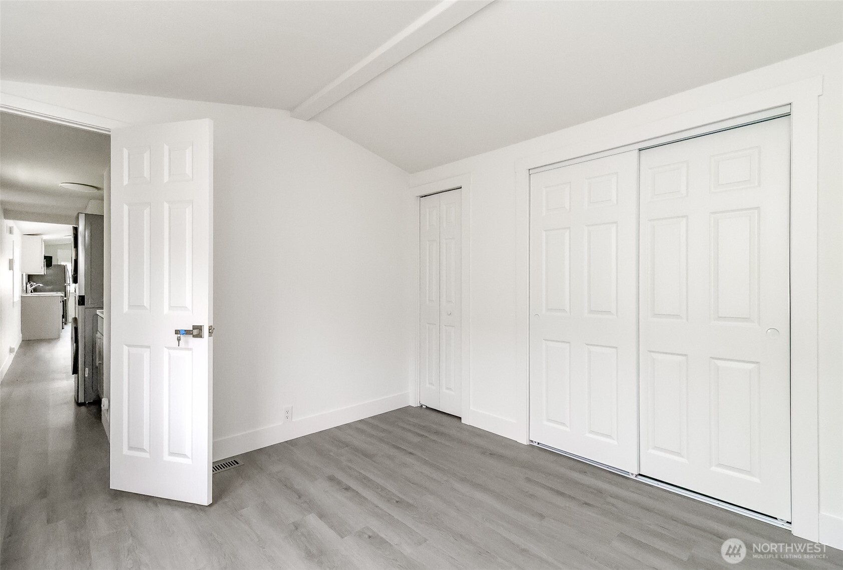 210 37th Street Southeast, Unit 35 Auburn, WA 98002 - Photo 20 of 39 a view of an empty room
