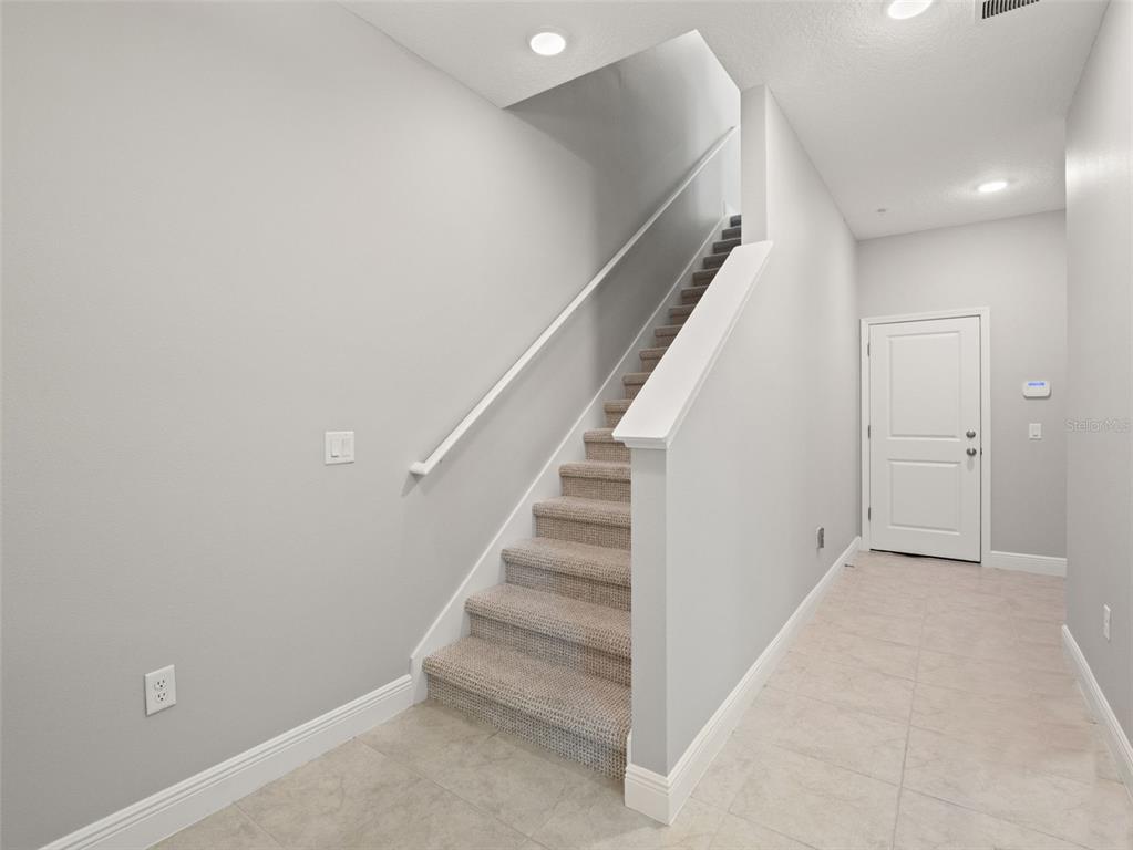 1128 Spotted Sandpiper Loop Winter Springs, FL 32708 - Photo 5 of 35