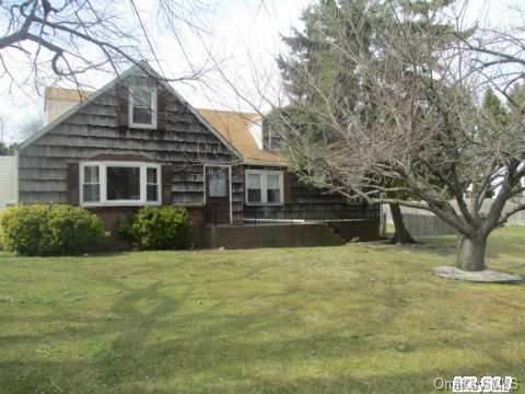 136 Birch Road Kings Park, NY 11754 - Photo 1 of 1 Gallery Image 1