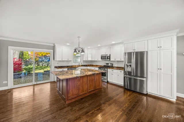 $450,000 | 1321 Galena Court, Naperville, IL 60564