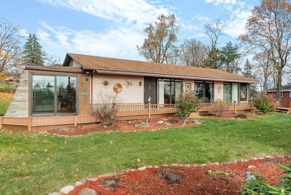 1014 Thorn Run Road Coraopolis, PA 15108 - Photo 1 of 25 Gallery Image 1