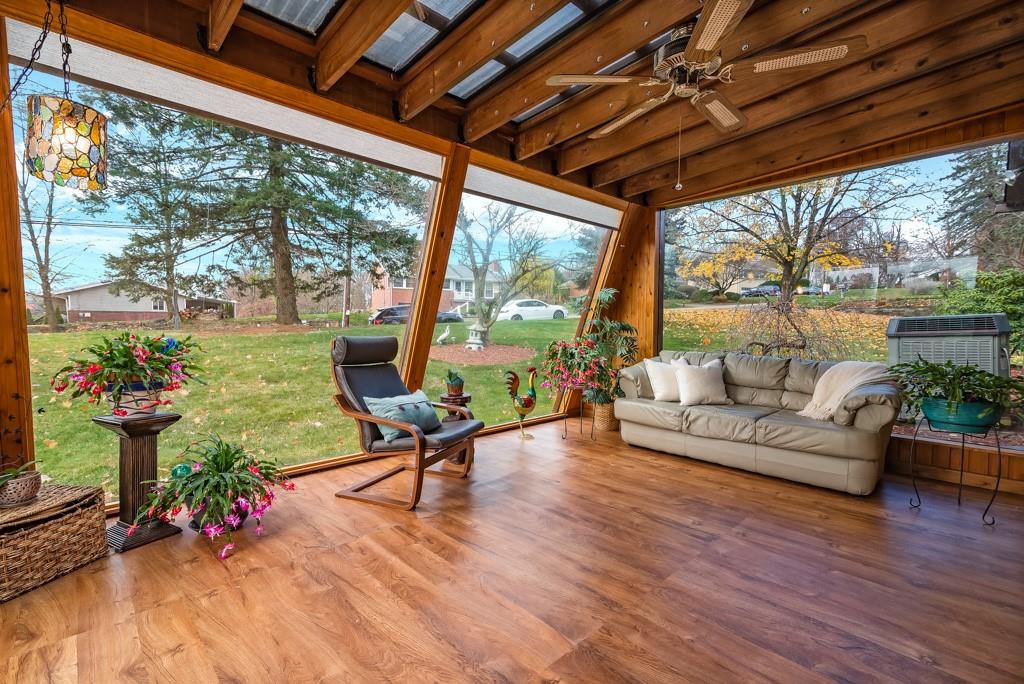 1014 Thorn Run Road Coraopolis, PA 15108 - Photo 2 of 25 Gallery Image 2