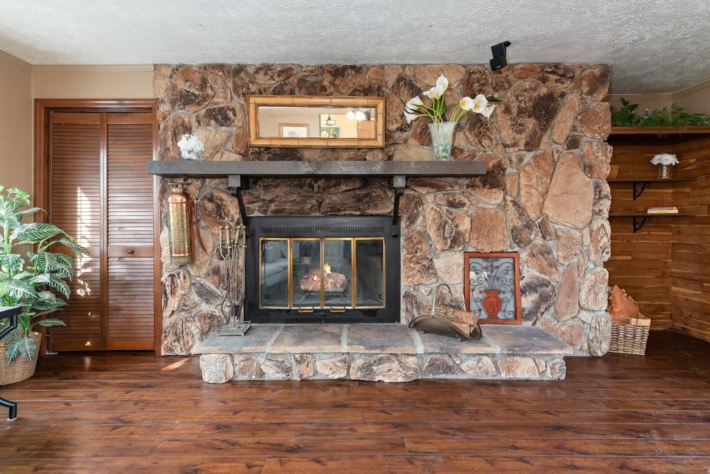 1014 Thorn Run Road Coraopolis, PA 15108 - Photo 12 of 25 Gallery Image 12