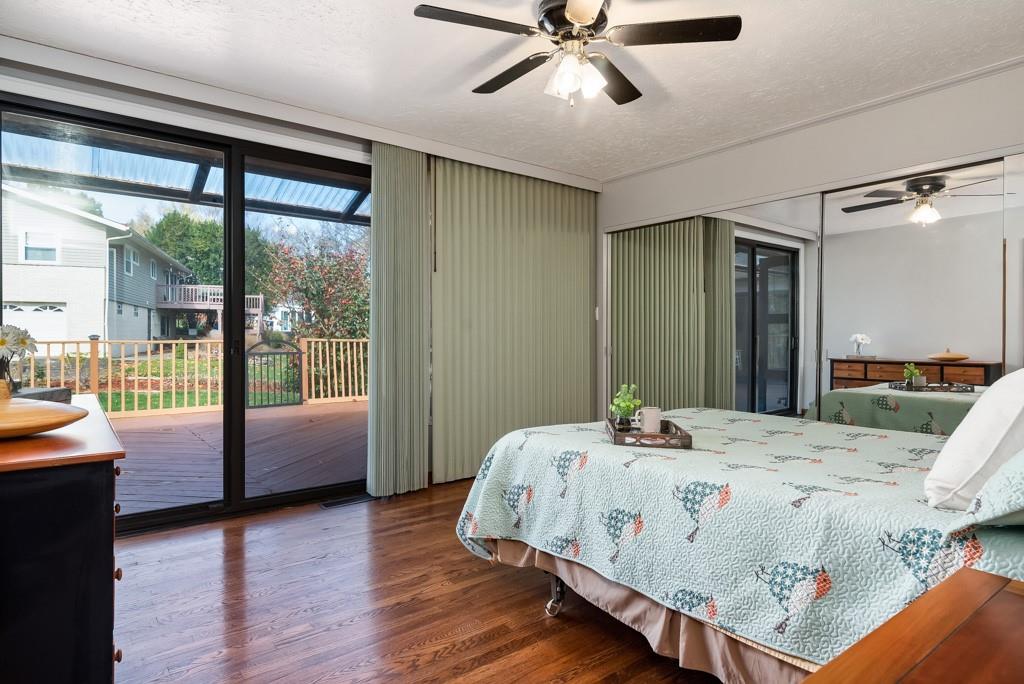 1014 Thorn Run Road Coraopolis, PA 15108 - Photo 14 of 25 Gallery Image 14