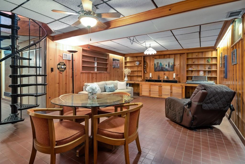 1014 Thorn Run Road Coraopolis, PA 15108 - Photo 21 of 25 Gallery Image 21
