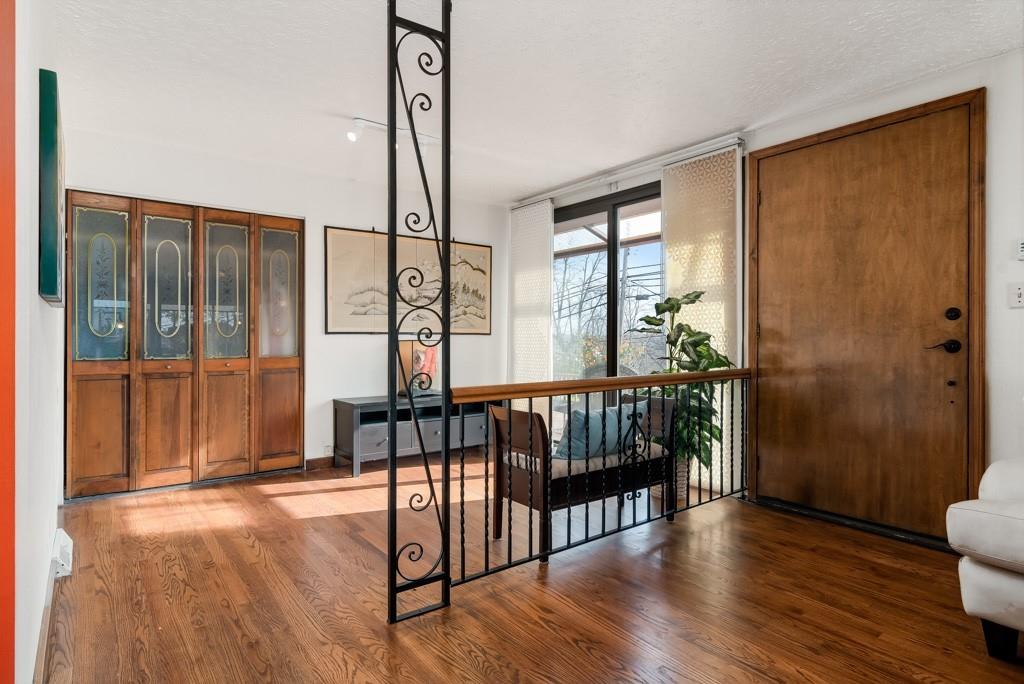1014 Thorn Run Road Coraopolis, PA 15108 - Photo 5 of 25 Gallery Image 5