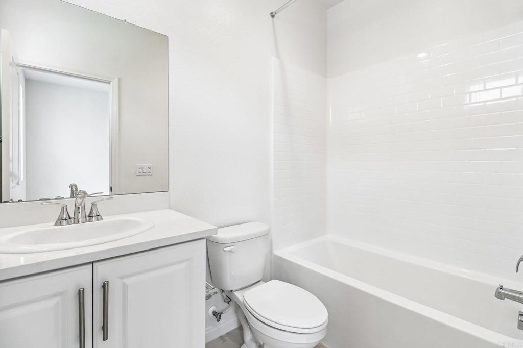 520 Cobblestone Court El Cajon, CA 92020 - Photo 17 of 30
