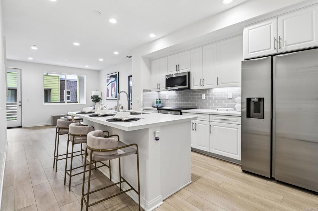 520 Cobblestone Court El Cajon, CA 92020 - Photo 4 of 30