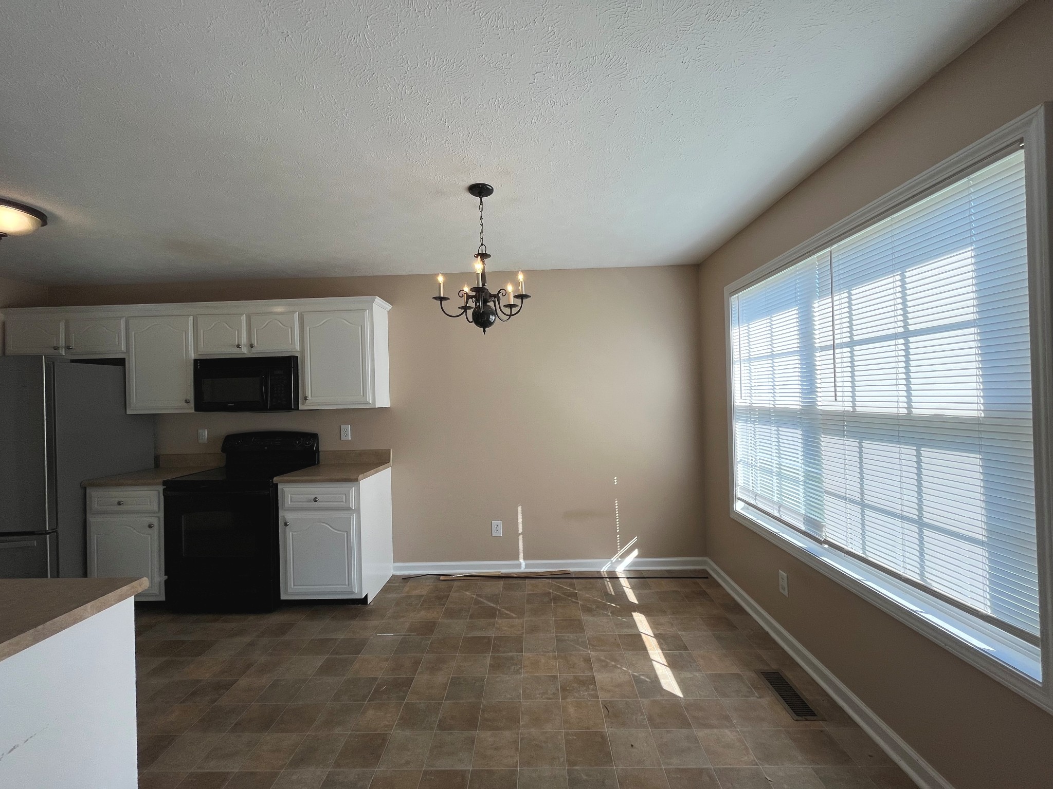 1547 Tylertown Road Clarksville, TN 37040 - Photo 4 of 14