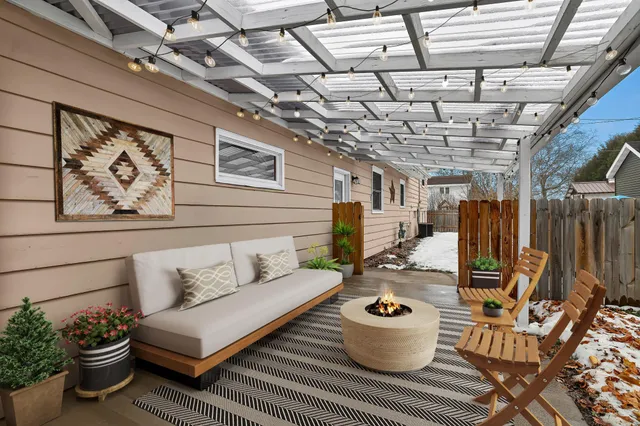 $289,000 | 510 East Madison Street, Caledonia, MN 55921