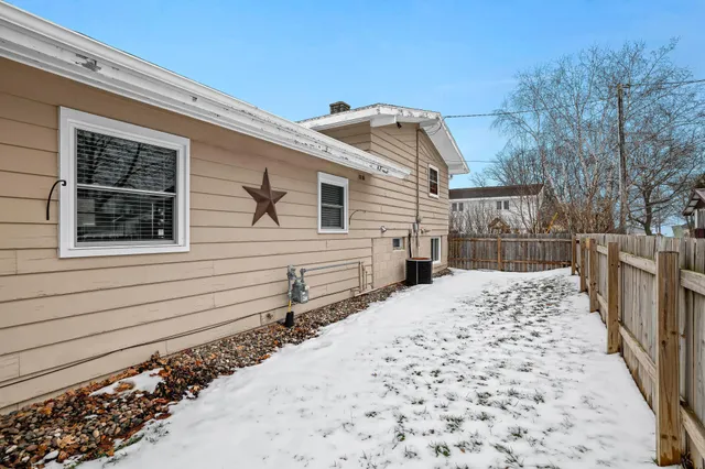 $289,000 | 510 East Madison Street, Caledonia, MN 55921