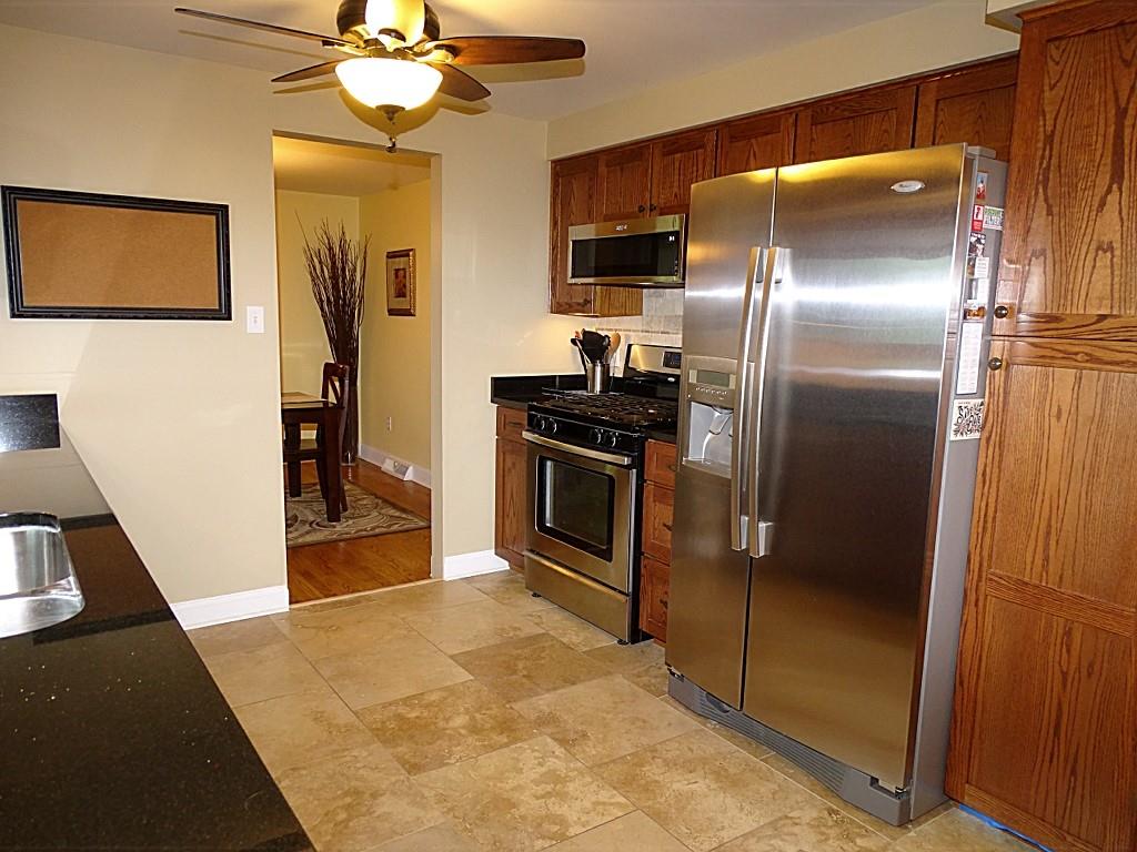 2366 Harrow Road Pittsburgh, PA 15241 - Photo 8 of 25 Gallery Image 8