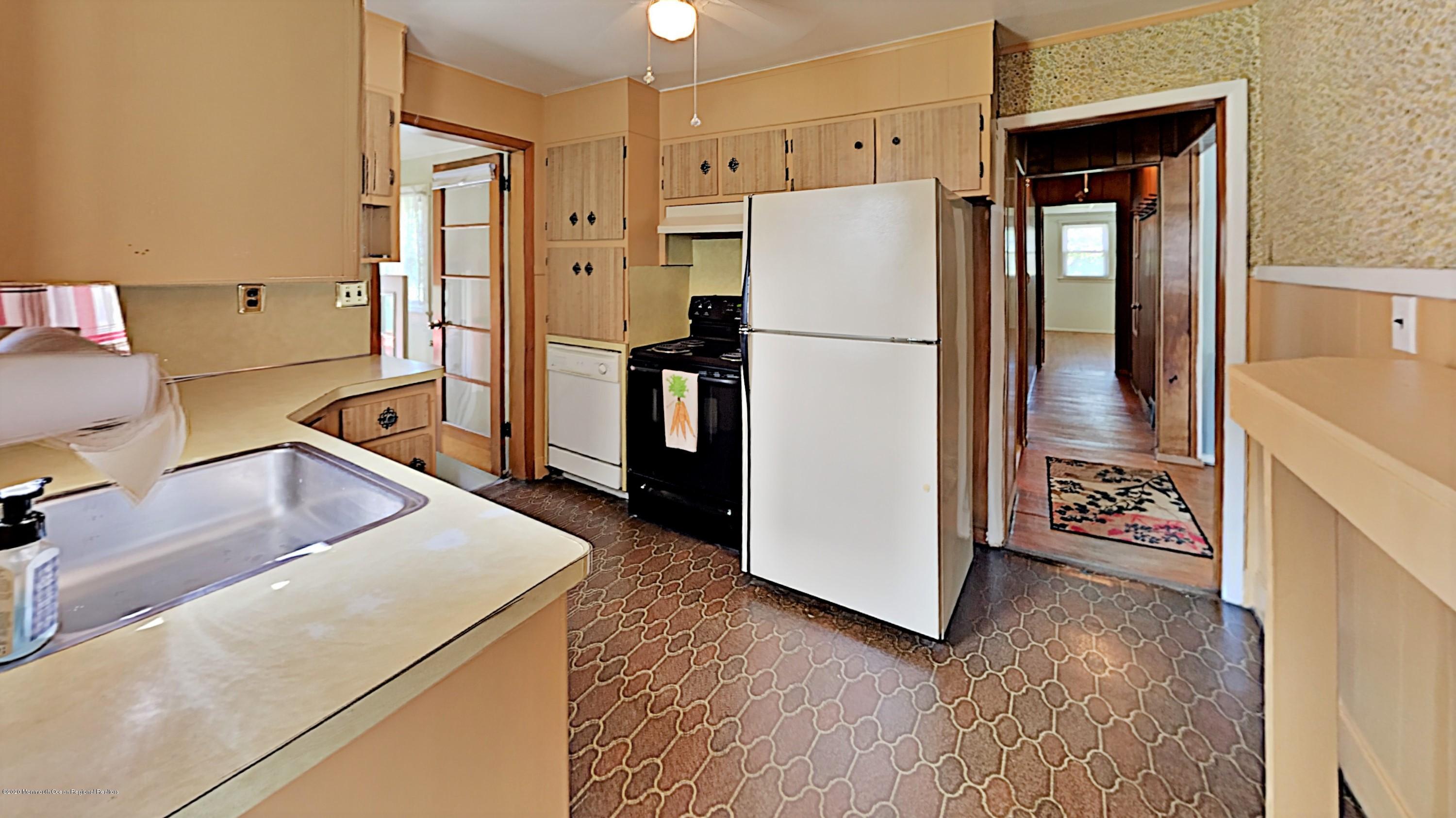 133 Squankum Road Farmingdale, NJ 07727 - Photo 15 of 21 2_Image_RUsUw8wXVf
