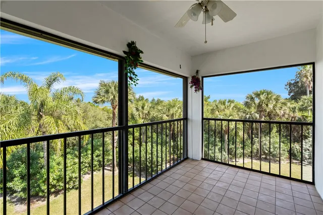 $2,000 | 6165 South Mirror Lake Drive, Unit 307, Sebastian, FL 32958