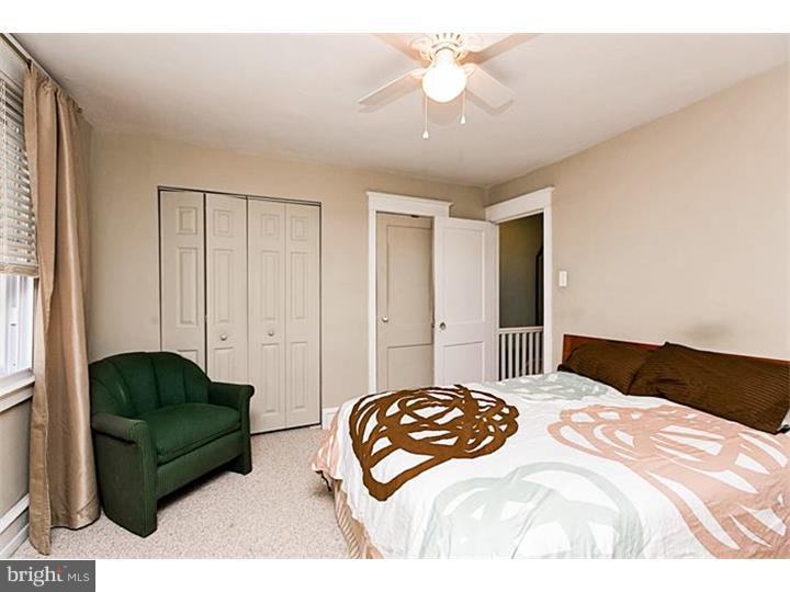 1044 Edgemore Road Philadelphia, PA 19151 - Photo 17 of 24 Bedroom - Main