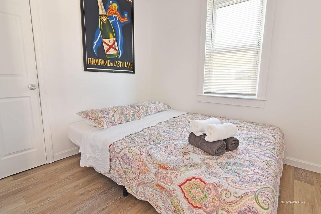 109 Conanicus Road Narragansett, RI 02882 - Photo 7 of 9