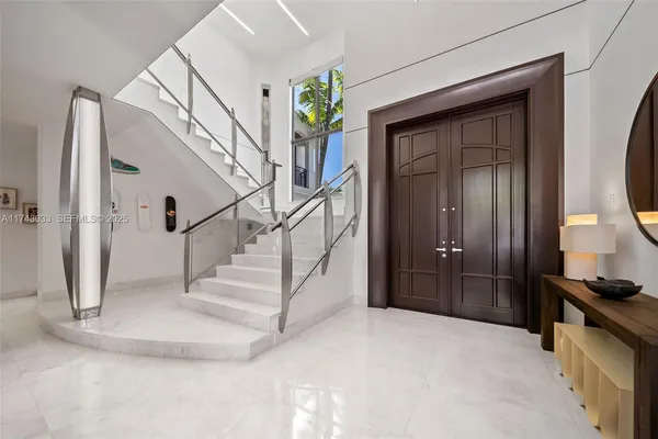 $8,400,000 | 8955 Southwest 63rd Court, Pinecrest, FL 33156