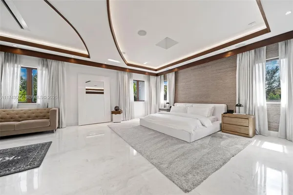 $8,400,000 | 8955 Southwest 63rd Court, Pinecrest, FL 33156