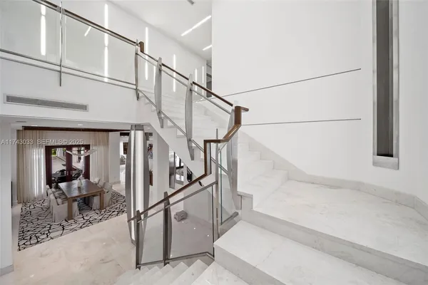 $8,400,000 | 8955 Southwest 63rd Court, Pinecrest, FL 33156