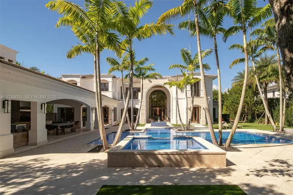 $8,400,000 | 8955 Southwest 63rd Court, Pinecrest, FL 33156