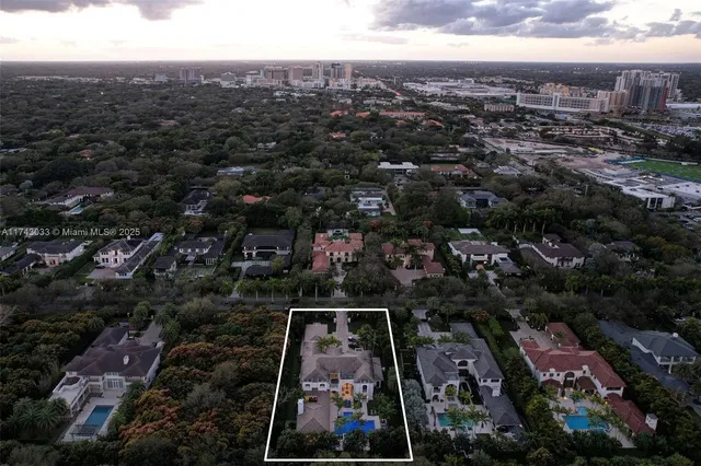 $9,495,000 | 8955 Southwest 63rd Court, Pinecrest, FL 33156