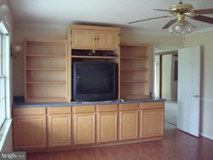 45579 Drayden Road Valley Lee, MD 20692 - Photo 11 of 18 13 X17 Living Room has built in cabinets