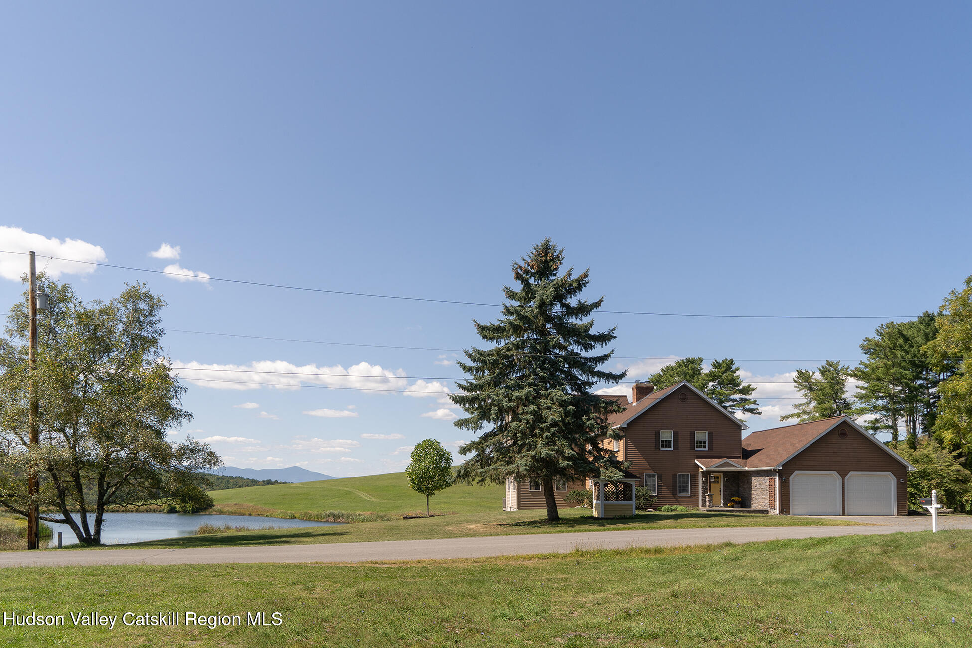 369 Highmount Road West Coxsackie, NY 12192 - Photo 2 of 24 a front view of house with yard and green space
